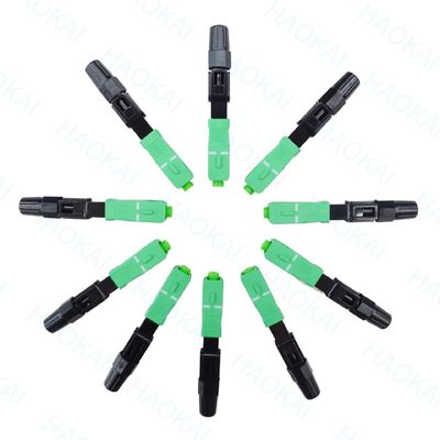 كابل قطرة الألياف البصرية المتصل السريع الحالة الوحيدة FTTH SC UPC المتصل السريع